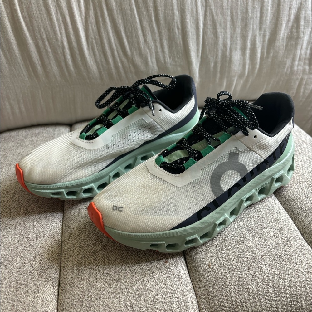 *Nearly new* On Cloud Undyed-White Creek Cloudmonster Men's Running Shoes